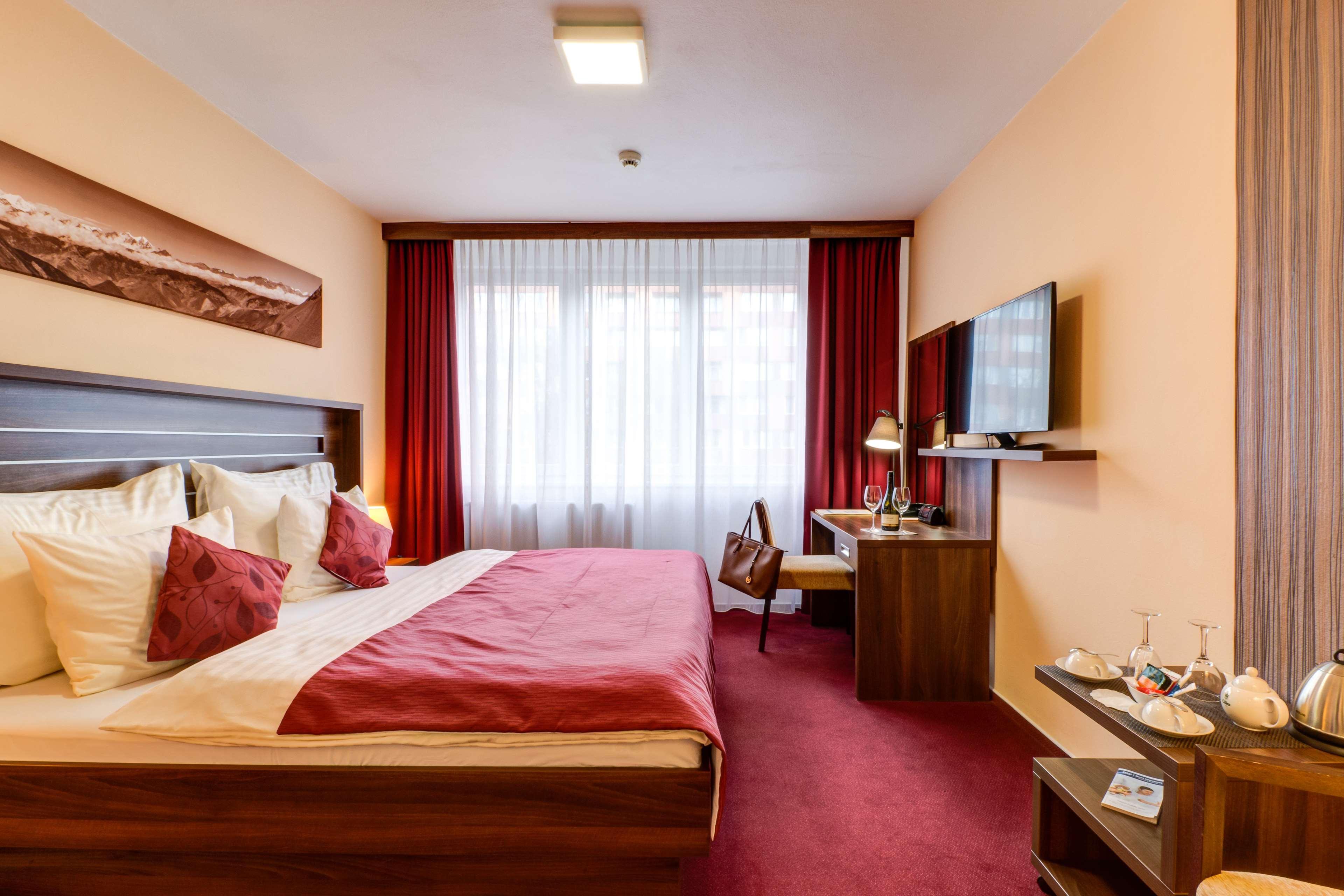 Best Western Hotel Vista Ostrava Kültér fotó